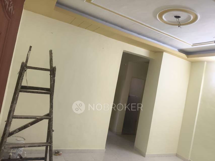 2 BHK Flat In Sunrise Appts Spine Road for Rent  In Moshi Sect