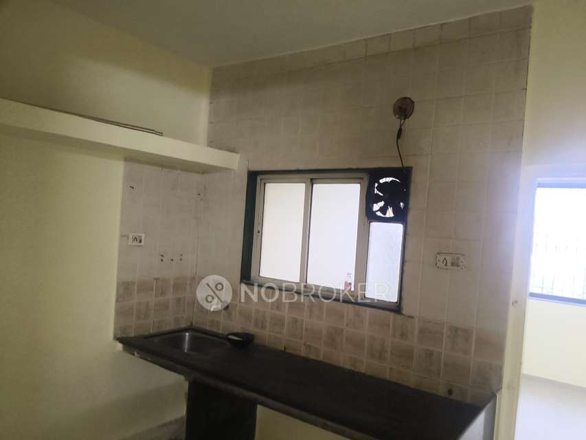 2 BHK Flat In Sunrise Appts Spine Road for Rent  In Moshi Sect