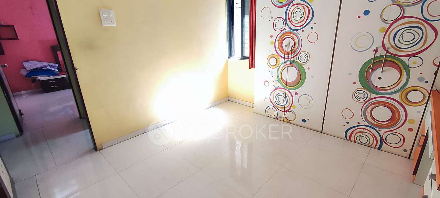 2 BHK Flat In Sunrise Appts Spine Road for Rent  In Moshi Sect