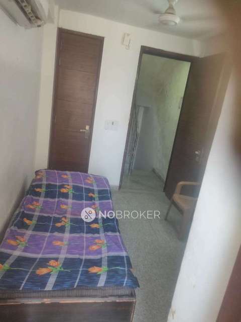 1 RK Flat In Apartment for Rent  In Malviya Nagar 