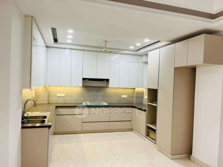3 BHK Flat for Rent  In Golf Course Ext Rd