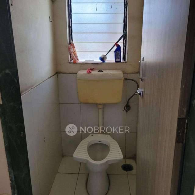 1 BHK Flat In Vighnaharta Society For Sale  In Curry Road Railway Station