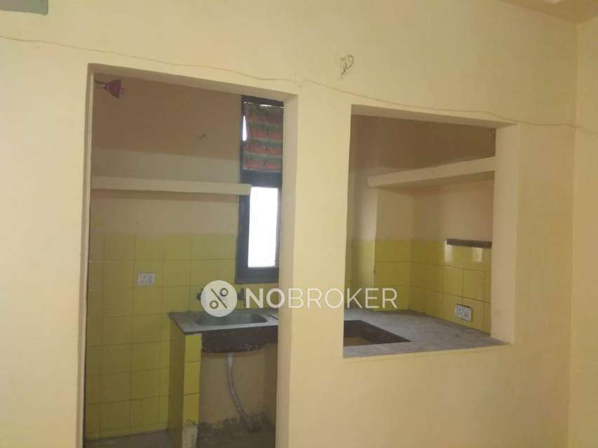 1 BHK Flat In Krescent Apartments For Sale  In Pratap Vihar