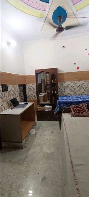 1 BHK House for Rent  In A174, Block B, Meet Nagar, Saboli, New Delhi, Delhi, 110093, India