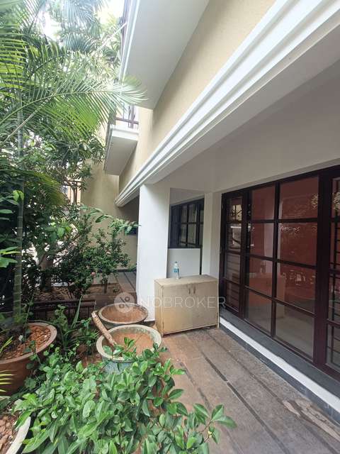 4+ BHK House For Sale  In Thoraipakkam