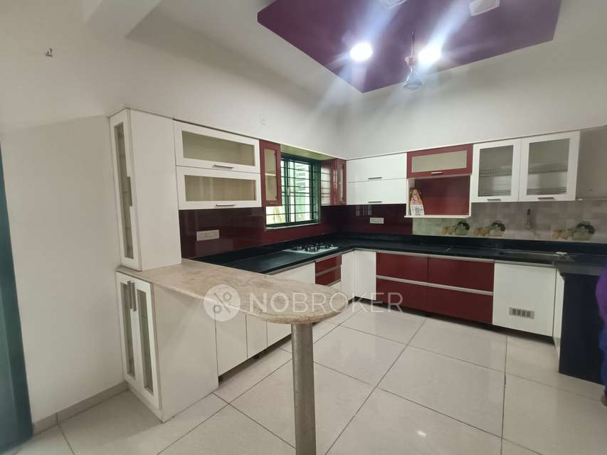 4+ BHK House For Sale  In Thoraipakkam