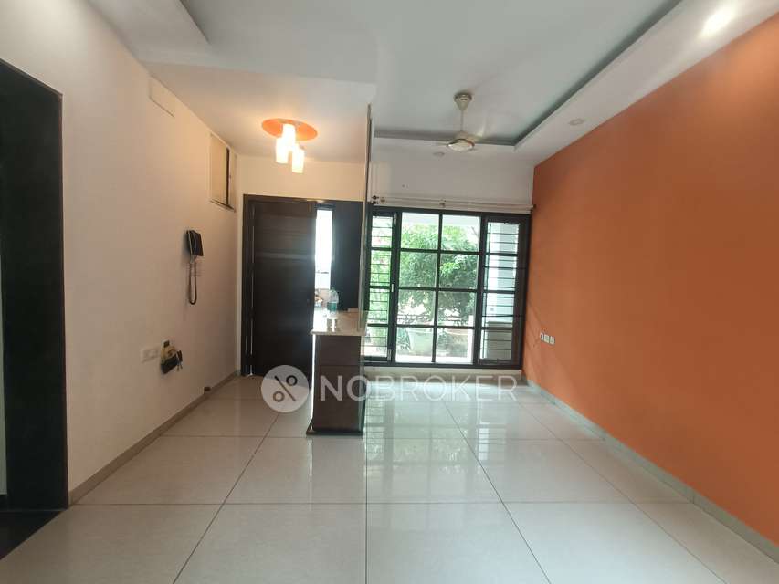 4+ BHK House For Sale  In Thoraipakkam