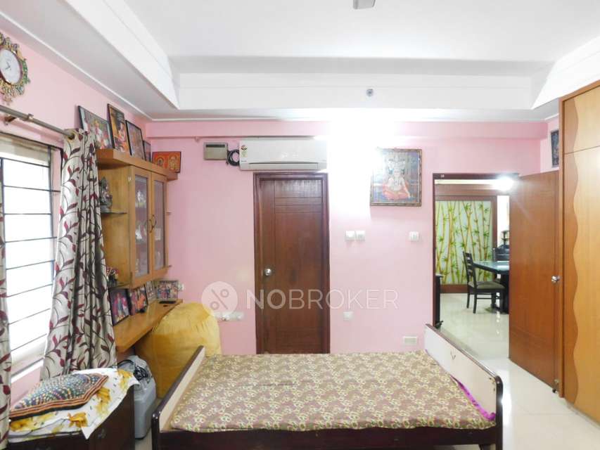 3 BHK Flat In Fortune Towers, D Block, Madhapur For Sale  In  Block, Kavuri Hills, Madhapur,