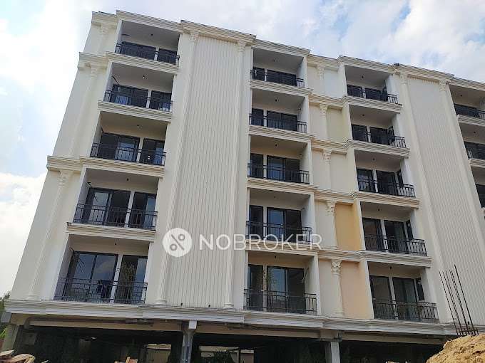Single Room for Female In 3 BHK  In Daisy Apartment In Gadaipur