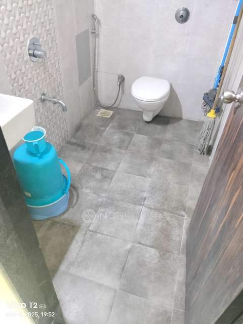 3 BHK Flat In Sidheshwar Chs For Sale  In Ghatkopar East