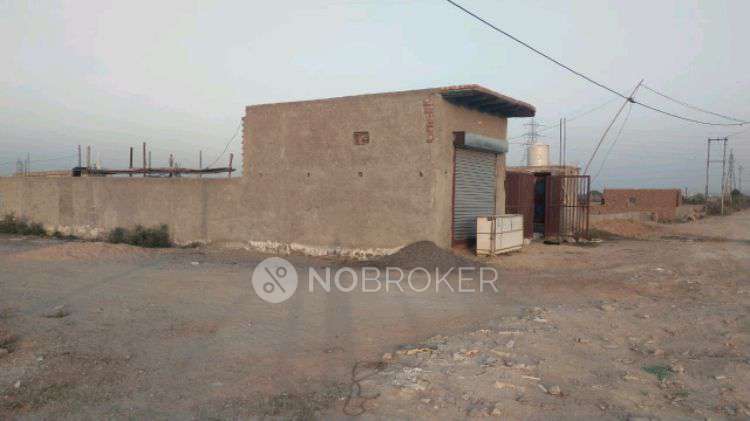 Godown/Warehouse in Tusyana, Greater Noida for Rent 