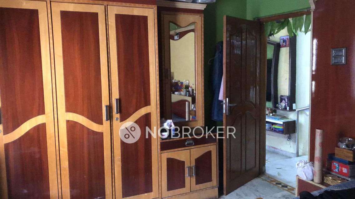 3 BHK Flat In Sri Sai Rajendra Prestige Apartments For Sale  In West Marredpally