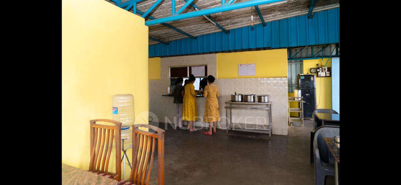 PG for Girls in Sholinganallur 