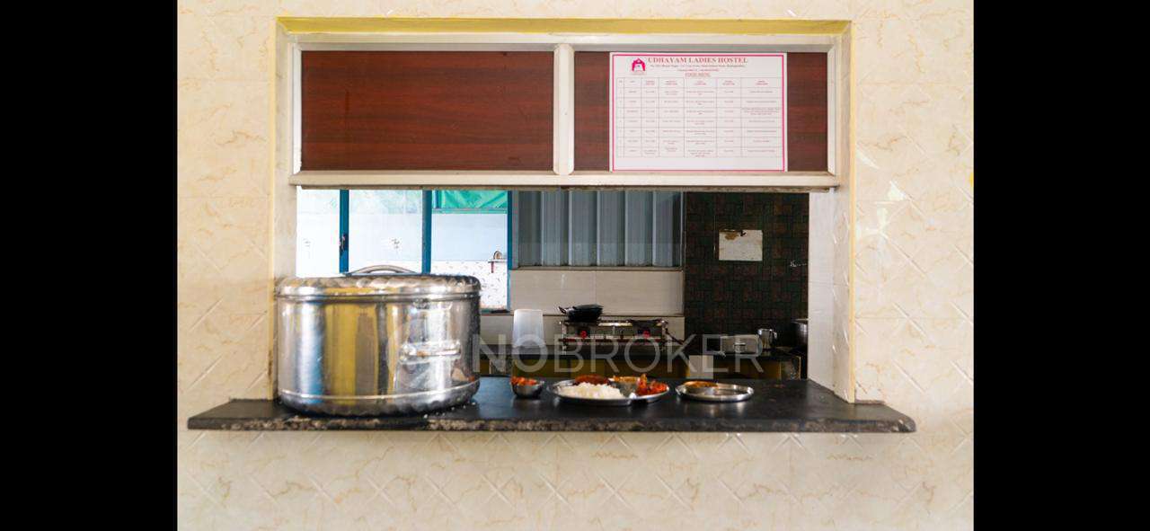 PG for Girls in Sholinganallur 