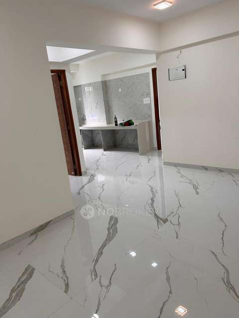 2 BHK Flat For Sale  In Goregaon West