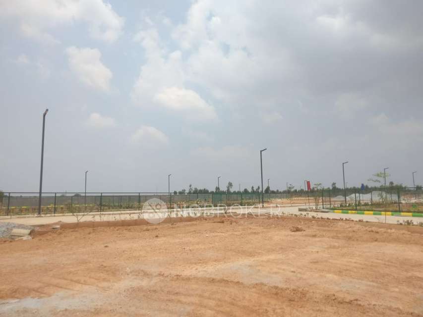 Plot For Sale  In Shakthinagar