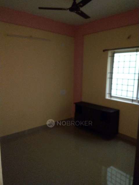 1 BHK Flat In Pragathi Royale  For Sale  In Electronic City Phase 1