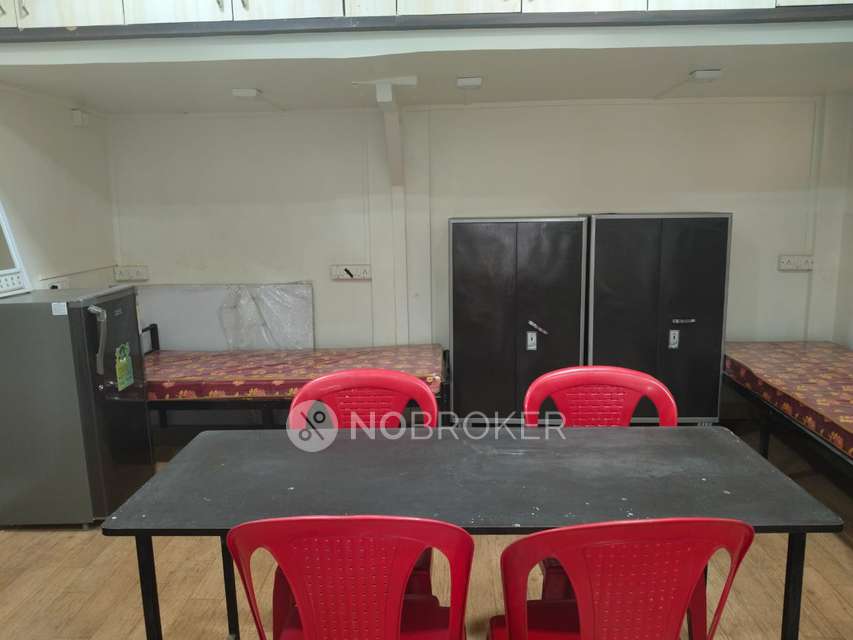 PG for Girls in Shivajinagar