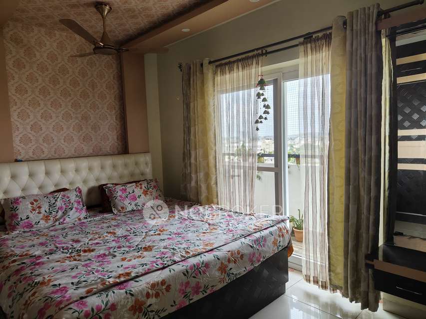 2 BHK Flat In G R Heights For Sale  In J. P. Nagar