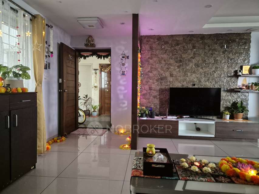 2 BHK Flat In G R Heights For Sale  In J. P. Nagar