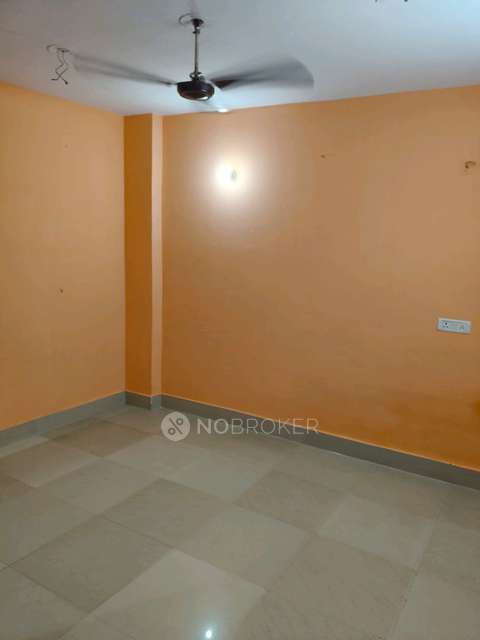 1 BHK Flat In Lovely Appartment for Rent  In South Extension I