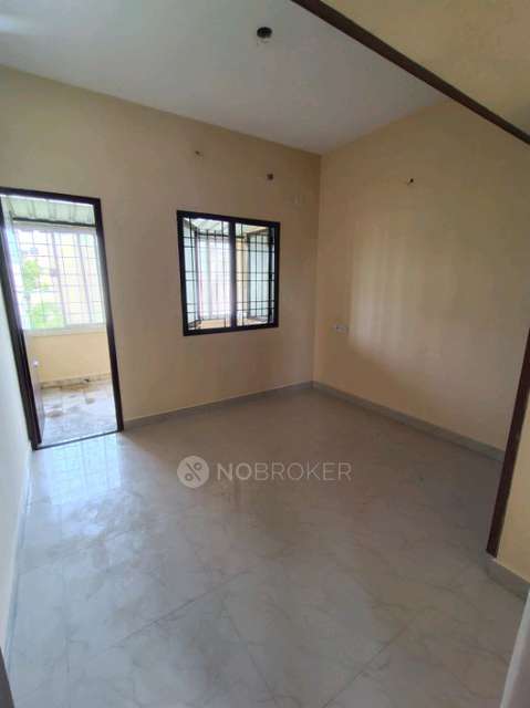 3 BHK Flat In Crystal Villa for Rent  In Noombal