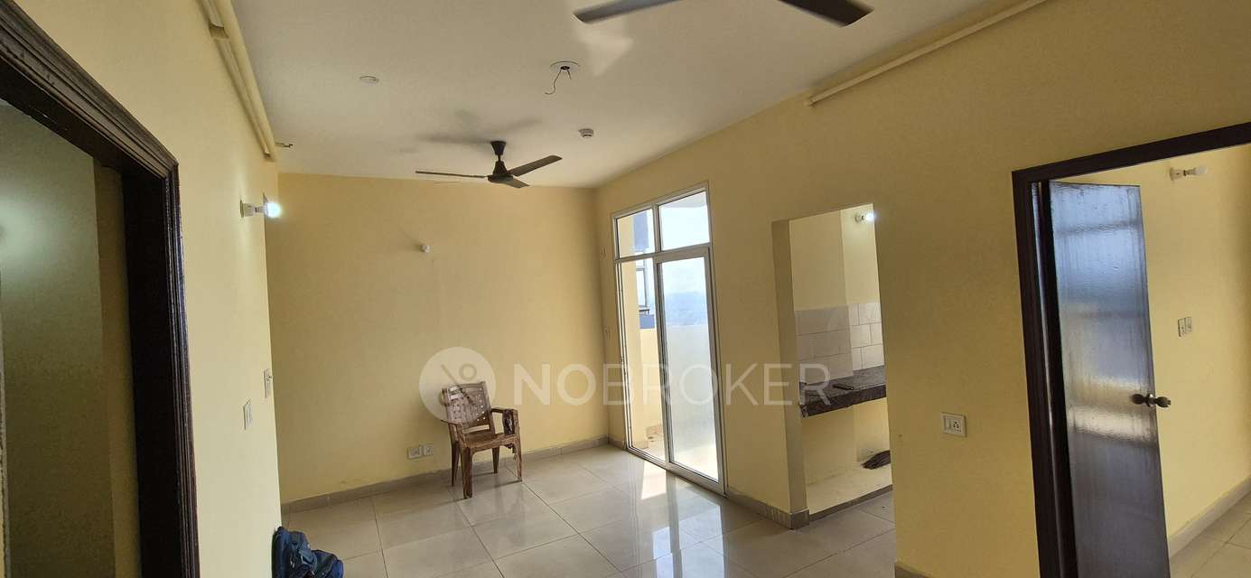3 BHK Flat In Mahagun Puram, Mahagunpuram For Sale  In Mahagunpuram