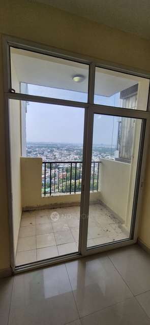 3 BHK Flat In Mahagun Puram, Mahagunpuram For Sale  In Mahagunpuram