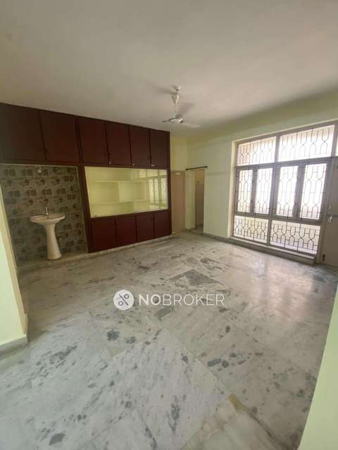 2 BHK Flat In Vijaya Manor For Sale  In Mehdipatnam