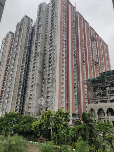4 BHK Flat In Urbanrise On Cloud 33 For Sale  In Bachupally