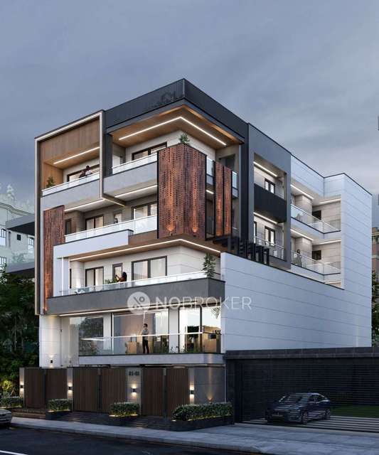 Godown/Warehouse in Janakpuri , Delhi for sale 