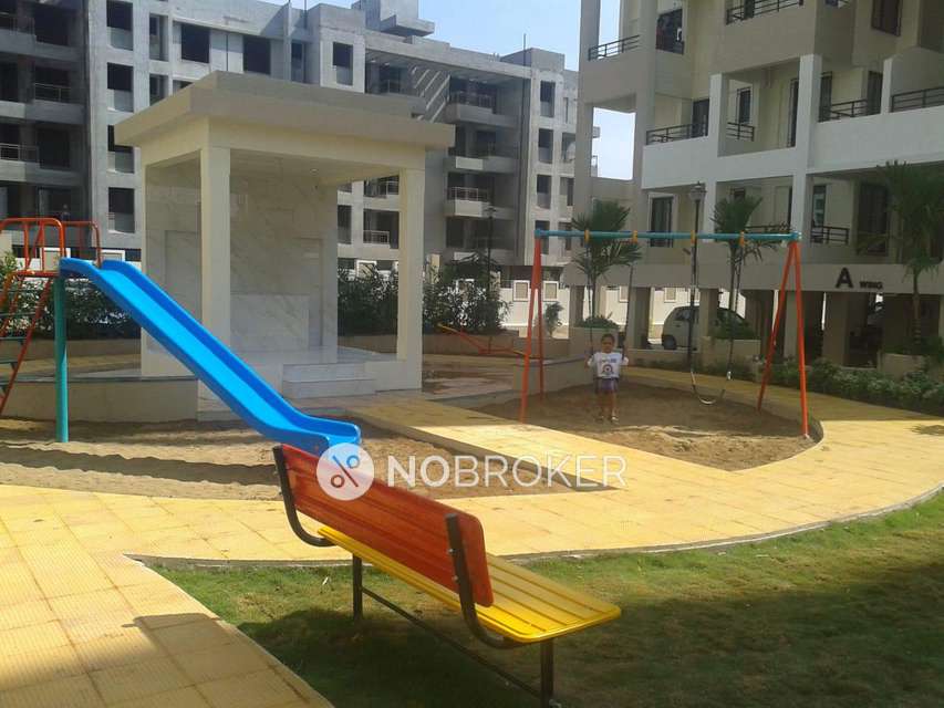 2 BHK Flat In Oxy Valley For Sale  In Wagholi