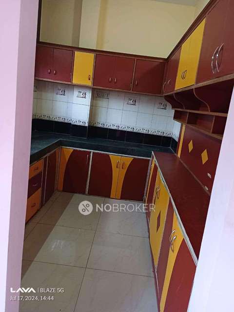 2 BHK Flat In Veda Castle For Sale  In Sainikpuri