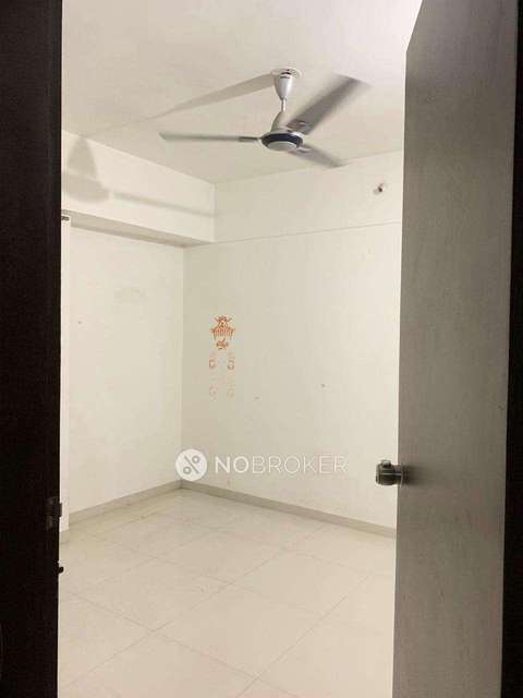 2 BHK Flat In Majestique Manhattan For Sale  In Wagholi