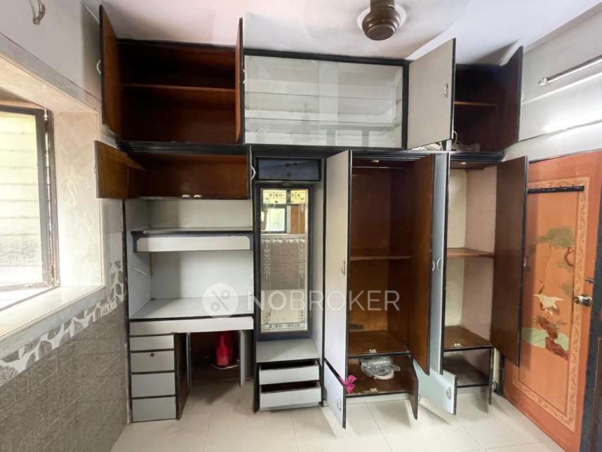 1 BHK Flat In Konark Chs For Sale  In Thane West
