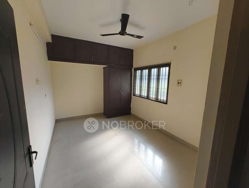 2 BHK Flat In Soumya Manor For Sale  In Mogappair East