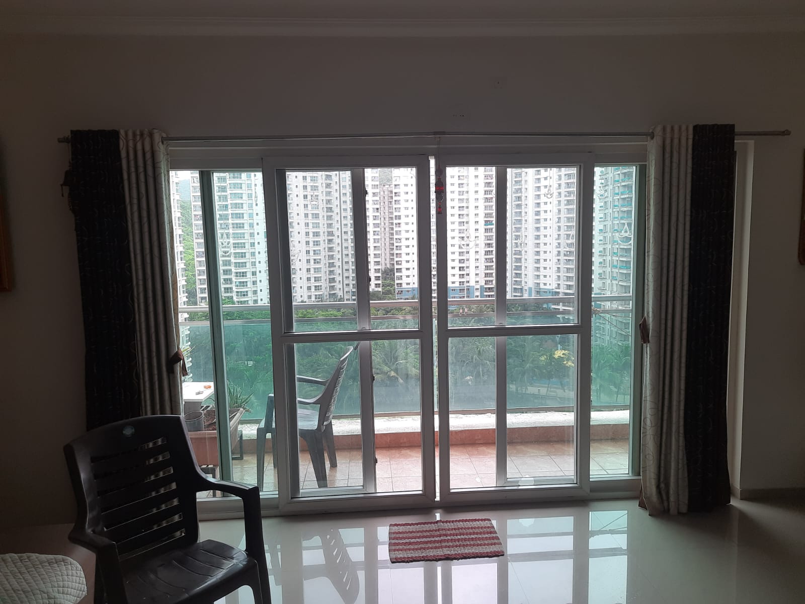 Megapolis Sangria Towers