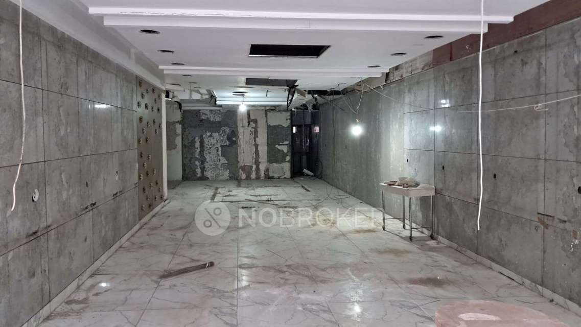 Showroom in Agcr Road, Delhi for Rent 