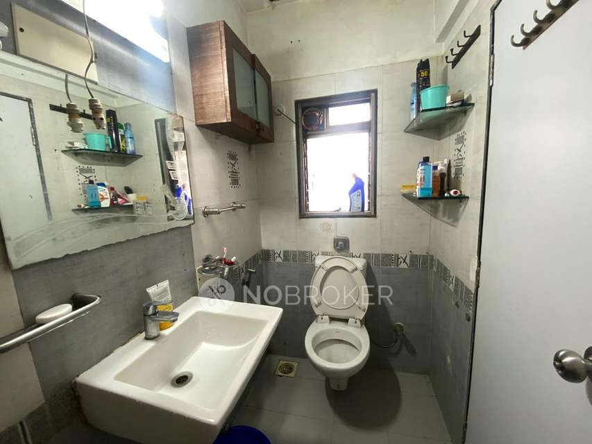 1 BHK Flat In Sheth Heights For Sale  In Chembur
