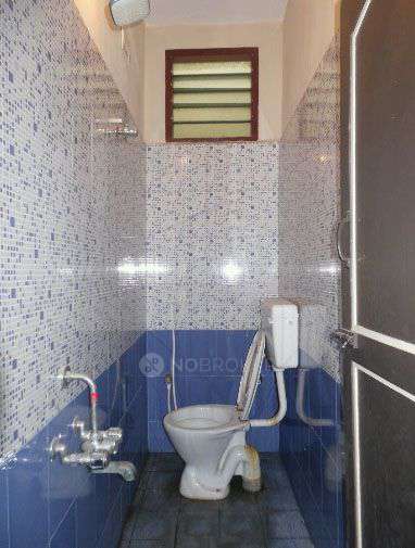 2 BHK Flat In Navganesh Lake Spring For Sale  In Lakshmipuram