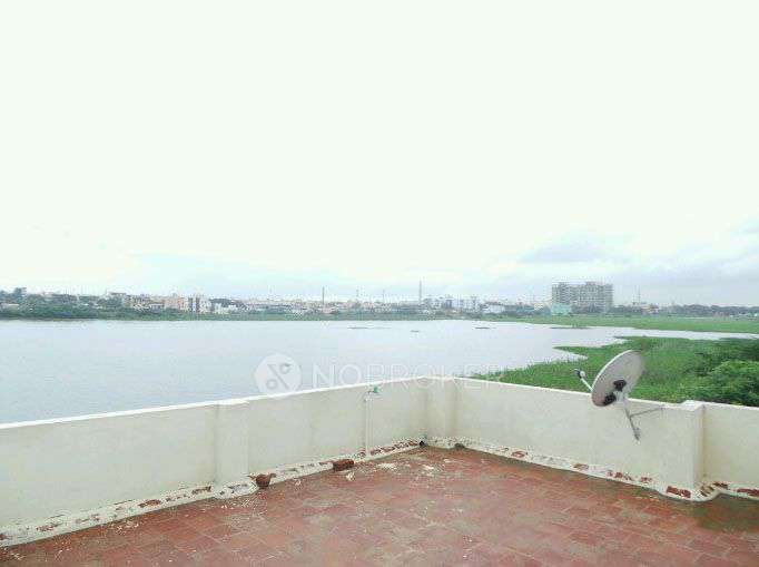 2 BHK Flat In Navganesh Lake Spring For Sale  In Lakshmipuram