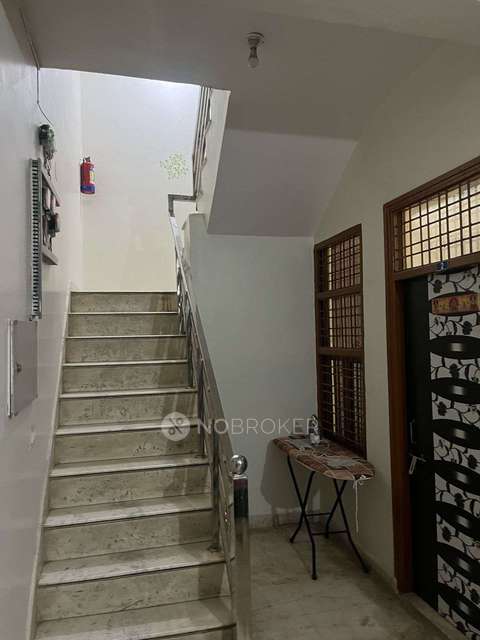 PG for Girls in Sector 38