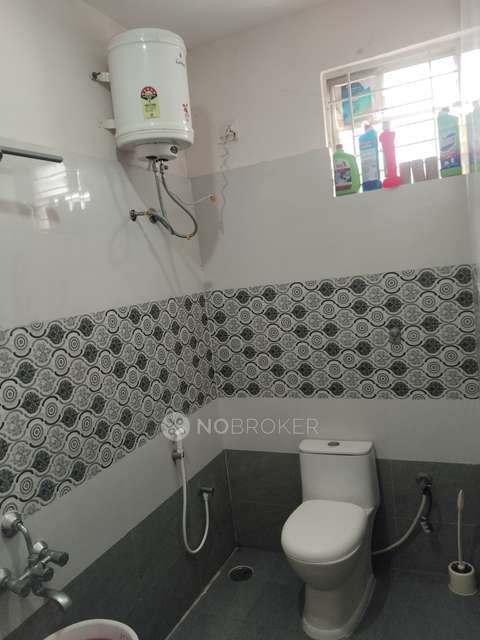 2 BHK Flat In Happy Homes 1 , Electronic City Phase 1 For Sale  In Electronic City