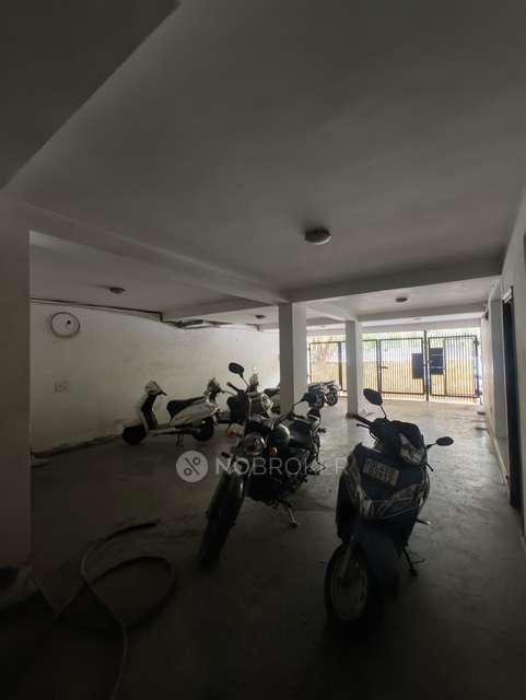 3 BHK Flat In Builder Apartment For Sale  In Hari Nagar