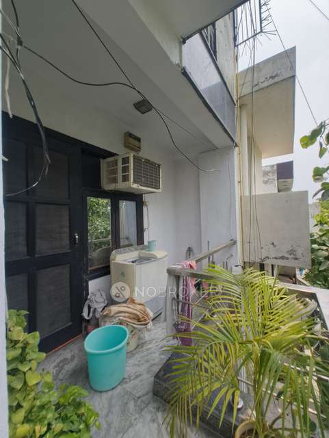 3 BHK Flat In Builder Apartment For Sale  In Hari Nagar