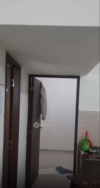 1 BHK Flat In Sunteck West World For Sale  In Naigaon East