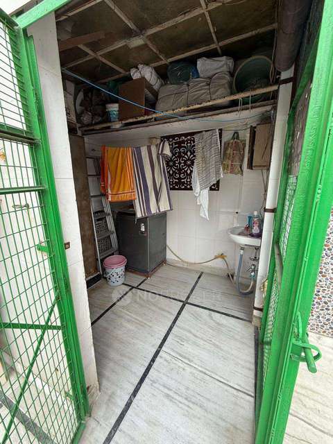 2 BHK Flat In Dda Fflat For Sale  In Sadar Bazaar 