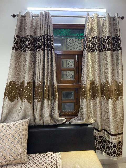 2 BHK Flat In Dda Fflat For Sale  In Sadar Bazaar 