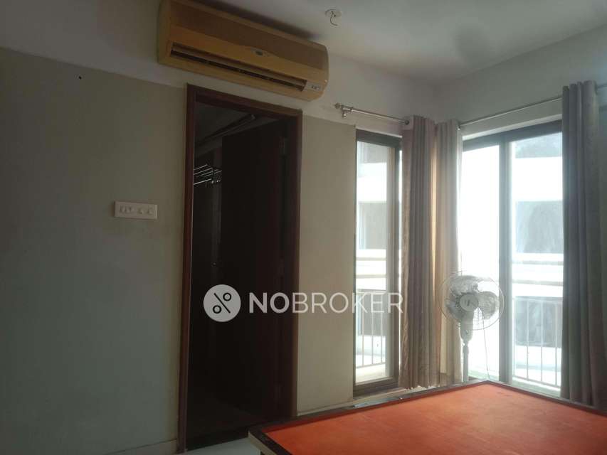 2 BHK Flat In Kohinoor Courtyard One For Sale  In Wakad