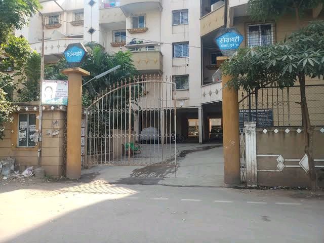 Spring Glory Apartment